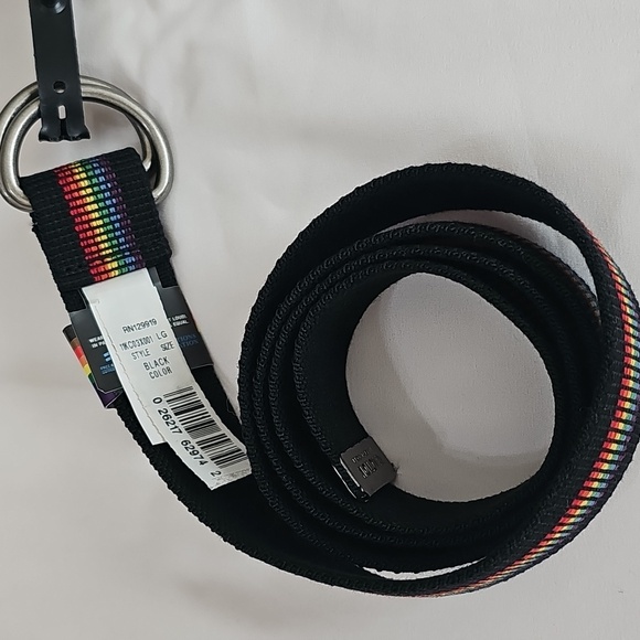 Kenneth Cole Reaction Men's Printed Webbing Belt - Picture 6 of 10